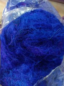 Tissu en soie de sari recyclé, écologique et fait main, Conifer - Tailles et motifs personnalisés - Product Image 5