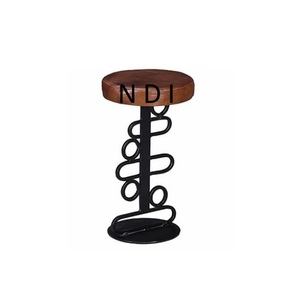 Tabouret d'assise en métal écologique Tabouret d'assise durable décoratif fabriqué à la main pour accessoires de meubles Tabouret - Product Image 1