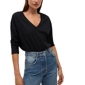 Camiseta OEM personalizada de algodón regular con cuello en V, ligera y blanca para mujeres y niñas jóvenes. - Product Image 4