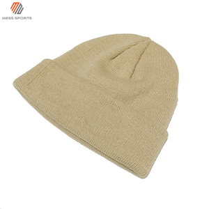 Chapeau de sport unisexe pour adultes en tricot d'hiver avec doublure en acrylique et doublure en satin, nouveau design MESS SPORTS - Product Image 6