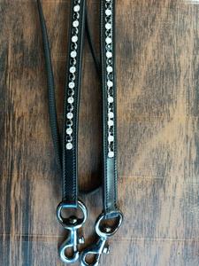 Rênes de cheval occidentales en cuir avec boucle en laiton cristallisé, durables, de haute qualité, portables, blanches et noires, équipement équestre - Product Image 3