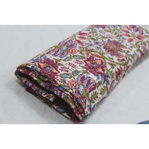 Ấn Độ <span class=keywords><strong>Handmade</strong></span> Cotton <span class=keywords><strong>Kantha</strong></span> Quilt Floral Queen Kích Thước Bộ Đồ Giường Ném Gudri Dân Tộc Trải Giường <span class=keywords><strong>Kantha</strong></span> Quilt Trang Trí Nội Thất Ném - Product Image 5