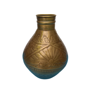 Vase à fleurs en relief tendance fait à la main pour usage décoratif Pot en métal Style classique décoration de la maison Vases de table modernes en métal - Product Image 3