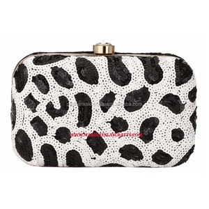 Pochette à perles Zari, sac à main, tendance, - Product Image 1