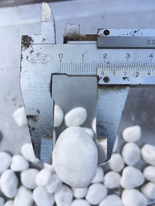 Usine du Vietnam en gros, pierre de galets blanche-neige pour allées, aménagement paysager, jardin, gravier extérieur, pierre décorative, galets - Product Image 3