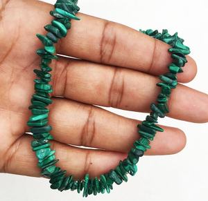 Perles de pierres précieuses en malachite naturelle de qualité AAA, 16 pouces de long, puces lisses et non coupées pour la fabrication de bijoux en gros - Product Image 2