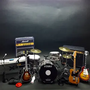 Miniatur Gitar Eksklusif