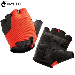 Wholesale Half Finger Weightlifting Gym <b>Gloves</b> Made with Spandex Breathable Sports - Product Image 6