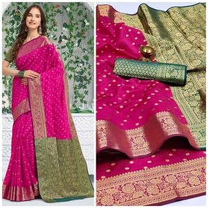 Saree de seda lichi con hermoso oro, tejido de Zari con Pallu pesado con contraste a juego, diseño de blusa pesada - Product Image 4