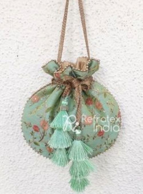 หลายสี