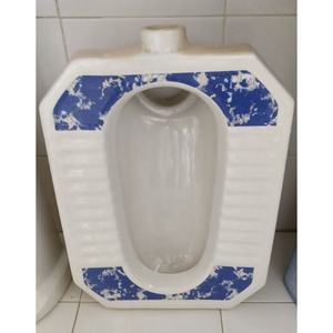 Inodoro de cerámica de cuclillas de diseño asiático de calidad de grado, estilo indio medio profundo con diseño africano para uso en el baño, precio - Product Image 6