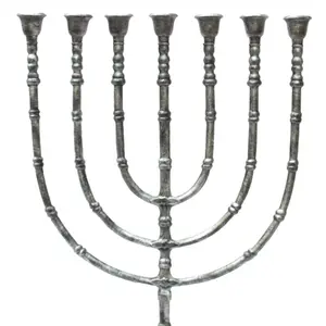 เทียนชุบเงินของชาวยิวขนาด28นิ้วเทียนสูงเชิงเทียนโลหะโคมไฟทำด้วยมือสำหรับบ้านงานแต่งงาน