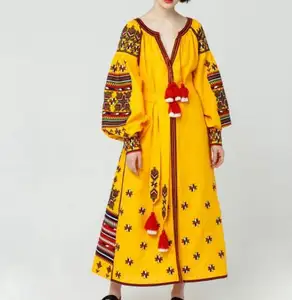 Fabrika özelleştirme sarı ukrayna geometrik işlemeli elbise çingene geleneksel halk Maxi elbise