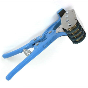 Venta al por mayor de calidad superior de fabricación de alicates para tatuajes de ganado superventas-Alicates rotativos para tatuajes de ovejas y cabras - Product Image 1