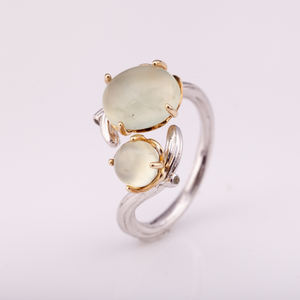 โรเดียมชุบเงิน925ปรับแหวนด้วยธรรมชาติ Prehnite พลอยราคาโรงงานจากประเทศไทย - Product Image 1