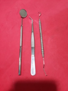 Kit de Examen Dental Básico de 3 Piezas, Juego de Instrumentos de Diagnóstico Dental, Espejo Bucal de Acero Inoxidable, Explorador Dental y Pinzas - Product Image 5