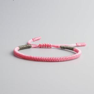 สร้อยข้อมือถักมือคุณภาพพรีเมียม สีชมพู ทำจากผ้าฝ้าย สำหรับเจ้าสาวและเพื่อนสาว - Product Image 1