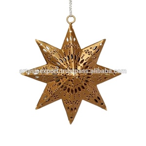 Ornement de Noël en métal AAE, forme d'étoile dorée, fabriqué en Inde AAEMMC-1050 - Product Image 1
