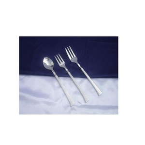 Royal Design Dining Table Sets Bamboo Twist Handle Cutlery Set Royal Stainless-steel Tableware Cutlery Designer Plastic Cutlery - Product Image 1