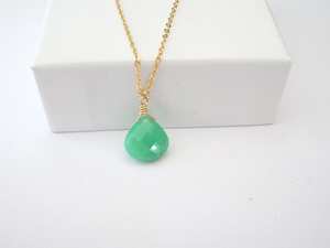 Collier en argent sterling 92.5 fait à la main avec des perles de coeur de pierre précieuse de chrysoprase naturelle 20 \ "Long plaqué or bijoux pour femmes cadeau - Product Image 2