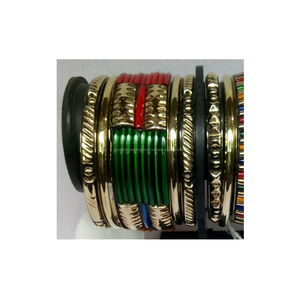 กำไลลูกปัดในรูปแบบที่แตกต่างกัน - Product Image 3