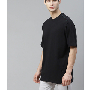 เสื้อยืดแฟชั่นสำหรับผู้ชาย เสื้อยืดและกางเกงขาสั้น / เสื้อยืดสีแดงพร้อมกางเกงขาสั้นเข้าชุด - Product Image 2