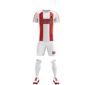 Uniforme de ropa de equipo de fútbol por sublimación de poliéster de alta calidad, servicio OEM personalizado de último estilo - Product Image 1