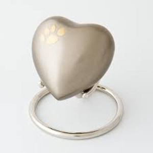 Urna de recuerdo de corazón de latón hecha a mano con acabado gris para cenizas de mascotas Urna de recuerdo de corazón de metal azul mate de metal - Product Image 6