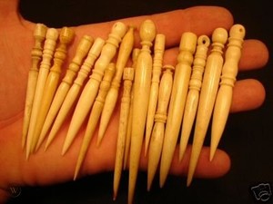 Agujas de hueso de búfalo naturales de arte popular animal hechas a mano pulidas con estilo para exportaciones - Product Image 2