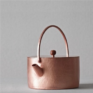 Tetera de Acero Inoxidable de Diseño Estándar en Color Simple, Ecológica y Portátil para Servir Té y Café en el Hogar - Product Image 2