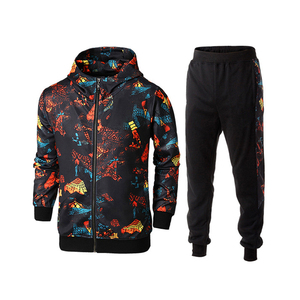 Costume de jogging avec logo pour hommes, vêtements de rue, survêtement à la mode, vente en gros, nouvelle collection 2020 - Product Image 1