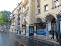 Panneau publicitaire personnalisé Parya 2022, de forme originale, de haute qualité, écologique, moderne, en acier inoxydable, avec éclairage LED, simple face, pour la publicité