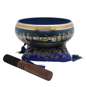 Cuenco Cantador Redondo de Latón con Textura Martillada, Chapado en Oro, Técnica Artesanal para Meditación y Sonido - Product Image 6