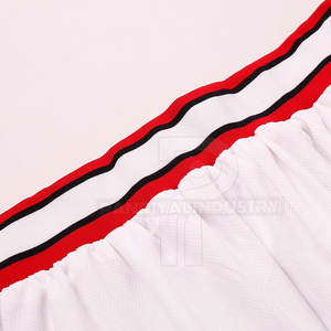 Nous allons vous donner Les exigences du client Hommes Short De Football Deux Poches Latérales Hommes Short De Football À Vendre En Gros personnaliser Shorts - Product Image 2