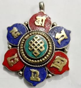 Nouvelle arrivée tibétain bouddhiste Mantra pendentifs religieux bijoux en alliage avec pierre turquoise - Product Image 2