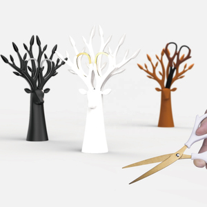 Set de Tijeras Decorativas Personalizadas con Diseño de Ciervo para Oficina y Escuela, Set de Papelería y Regalo para Navidad - Product Image 1