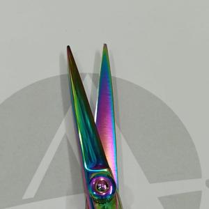 Ciseaux de coupe de cheveux multicolores en titane Ciseaux de coiffeur 6.5 pouces avec anneaux réglables fabriqués au Pakistan - Product Image 3