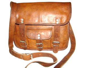 Sac de selle minimaliste en cuir de qualité durable avec sangle réglable idéal pour les achats de voyage ou les événements disponibles au meilleur prix - Product Image 1