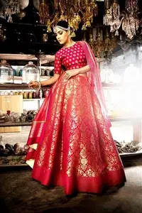Designer Bridal Lehnga Choli per ragazze abiti da festa abiti da sposa prezzo basso Lehenga Choli 2022 per la festa nuziale India Surat