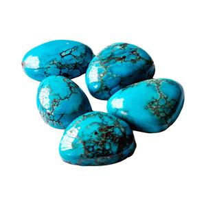 อัญมณีเทอร์ควอยซ์ธรรมชาติกับเมทริกซ์สีฟ้าสดใสรูปแบบฟรี Cabochons - Product Image 3