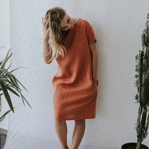 Nuevo vestido de lino para niña, diseño moderno y a la moda, color marrón, tela crepé, cuello redondo, manga corta, largo hasta la rodilla, 2026 - Product Image 3