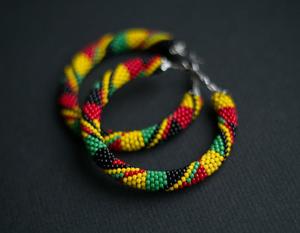 pendientes de cuentas Creaciones hechas a mano - Product Image 1
