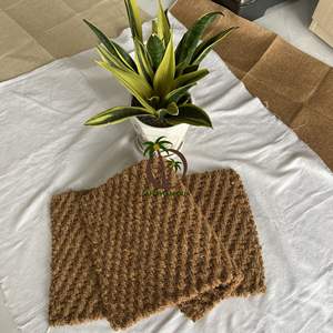 Tapis de porte en fibre de coco fait main en gros du Vietnam tapis de jardin décoratif pour la maison naturelle - Product Image 1