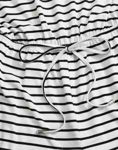 Conjunto de Pijama Corto sin Mangas a Rayas de Algodón con Cuello Redondo, Fresco y Cómodo para Mujer, OEM, Bangladesh - Product Image 4