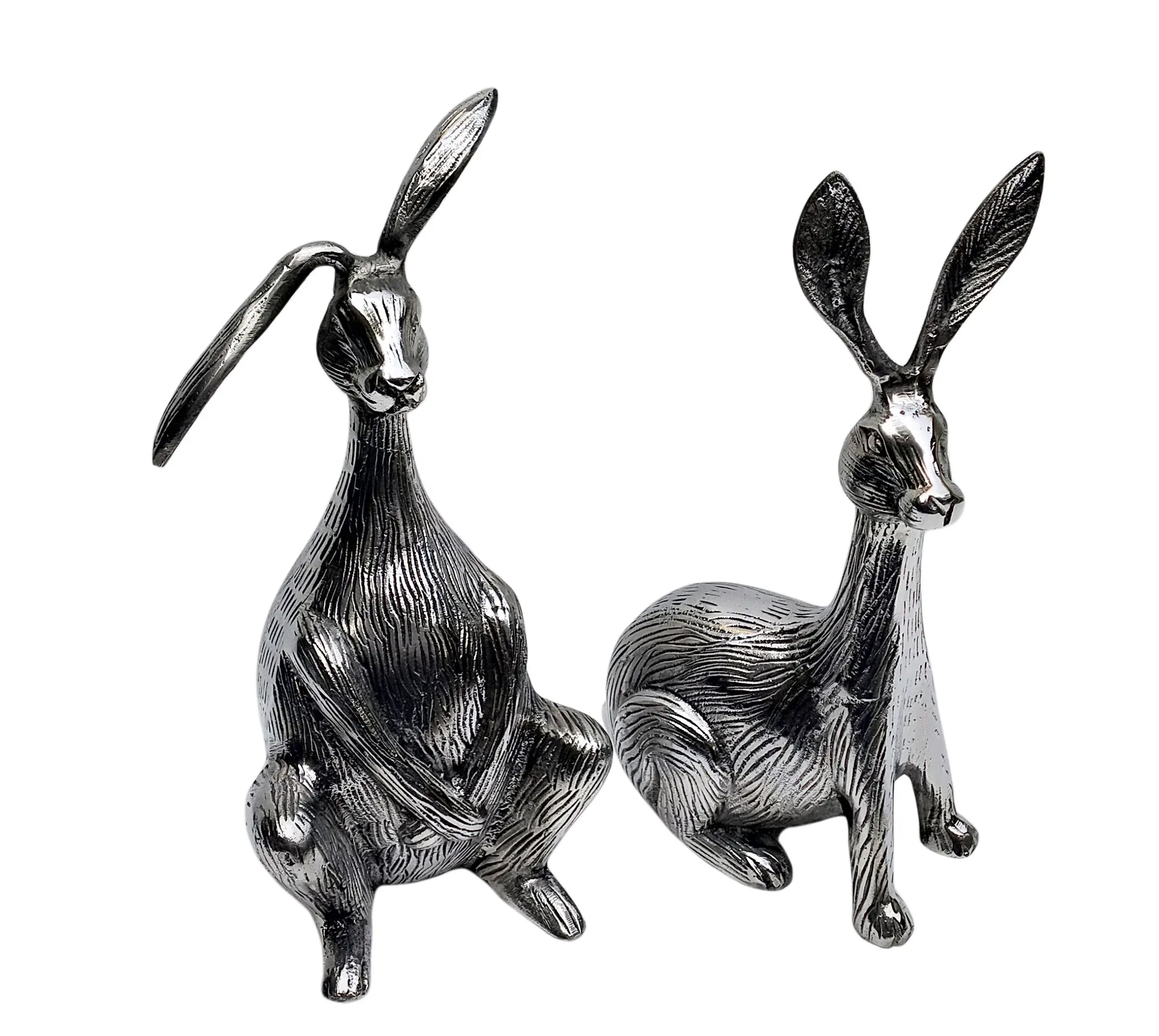 Tavşan çifti heykeli