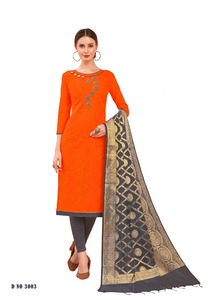 Readymade-sarga de algodón para mujer, parte superior de algodón y banara puras, dupta Zari, funciona a mano, de Royal Exporto - Product Image 6