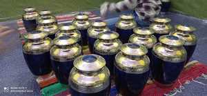 BRASSWORLD INDIA Urna de cremación para adultos de estilo americano Suministros funerarios de metal - Product Image 4