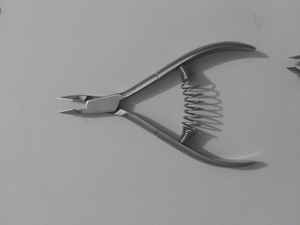 Meilleure vente de pinces à ongles en acier inoxydable de haute qualité fabriquées sur mesure avec un design et un logo uniques à bas prix pour les doigts - Product Image 5