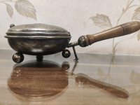 Quemador de incienso y Bakhoor de diseño antiguo en latón dorado con forma redonda, perfecto para un uso y decoración elegantes de gran tamaño