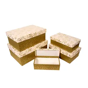 纸质礼品盒金色花卉印花豪华礼品包装用于糖果和糖果印度制造高品质纸盒